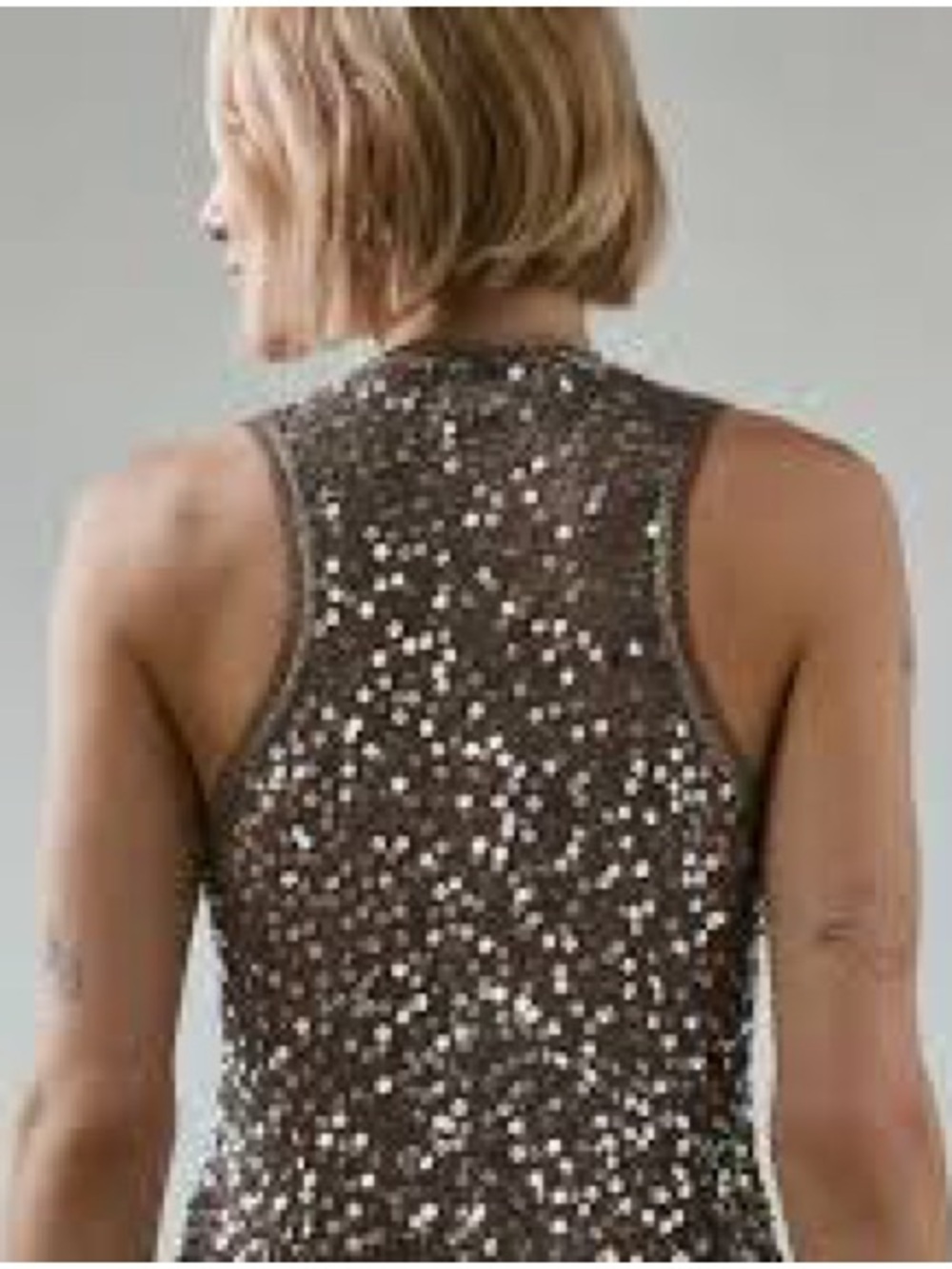 NWT Kimchi Blue Kiki Sequin Tie-Front Vest Top, Size M - Picture 2 of 12